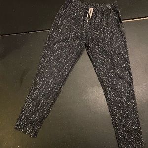 Lululemon pant size 4